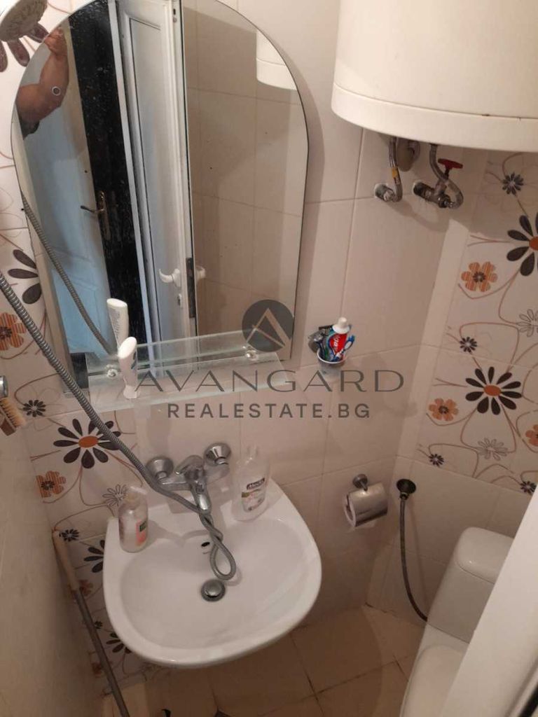 Продава се Едностаен апартамент в Пловдив, Младежки Хълм - 45 кв.м за 2400 €/кв.м - Снимка #3