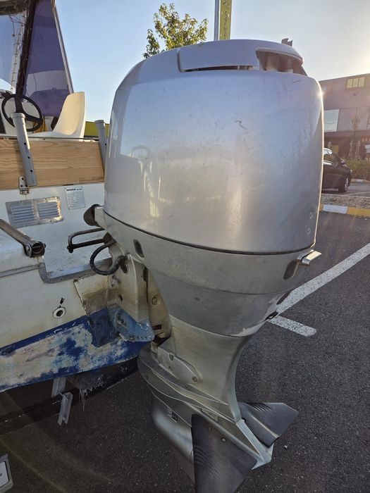 Motor barca Honda 90 cp