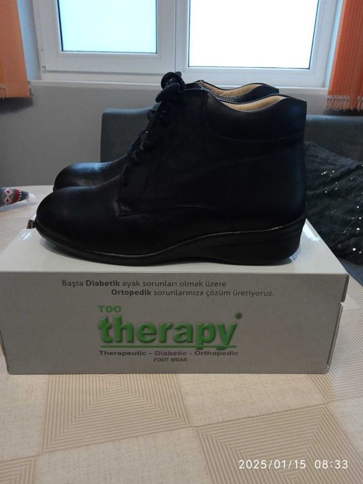 Ортопедични обувки