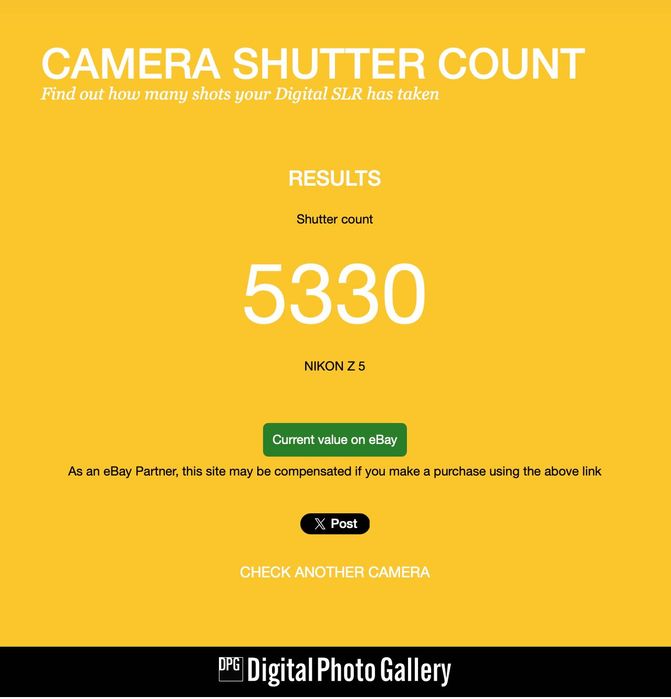 Nikon Z5 body 5300 de cadre ca nou