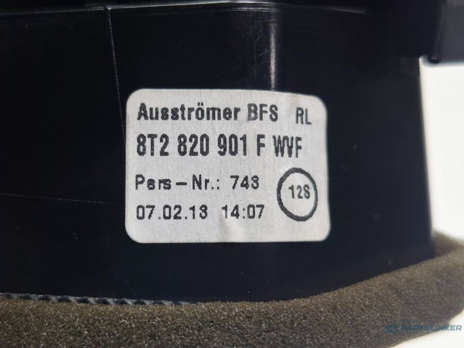 Grila ventilatie bord stanga AUDI A4 IV 8K2, B8 2007 - 2015 TDI CAGB, CJCB, CSUB 8T2820901F