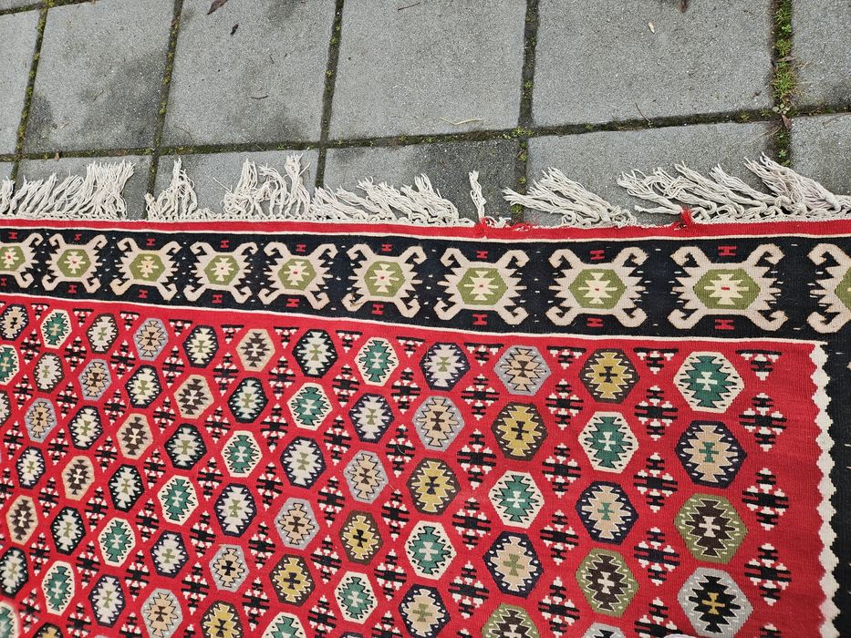 Чипровски килим.