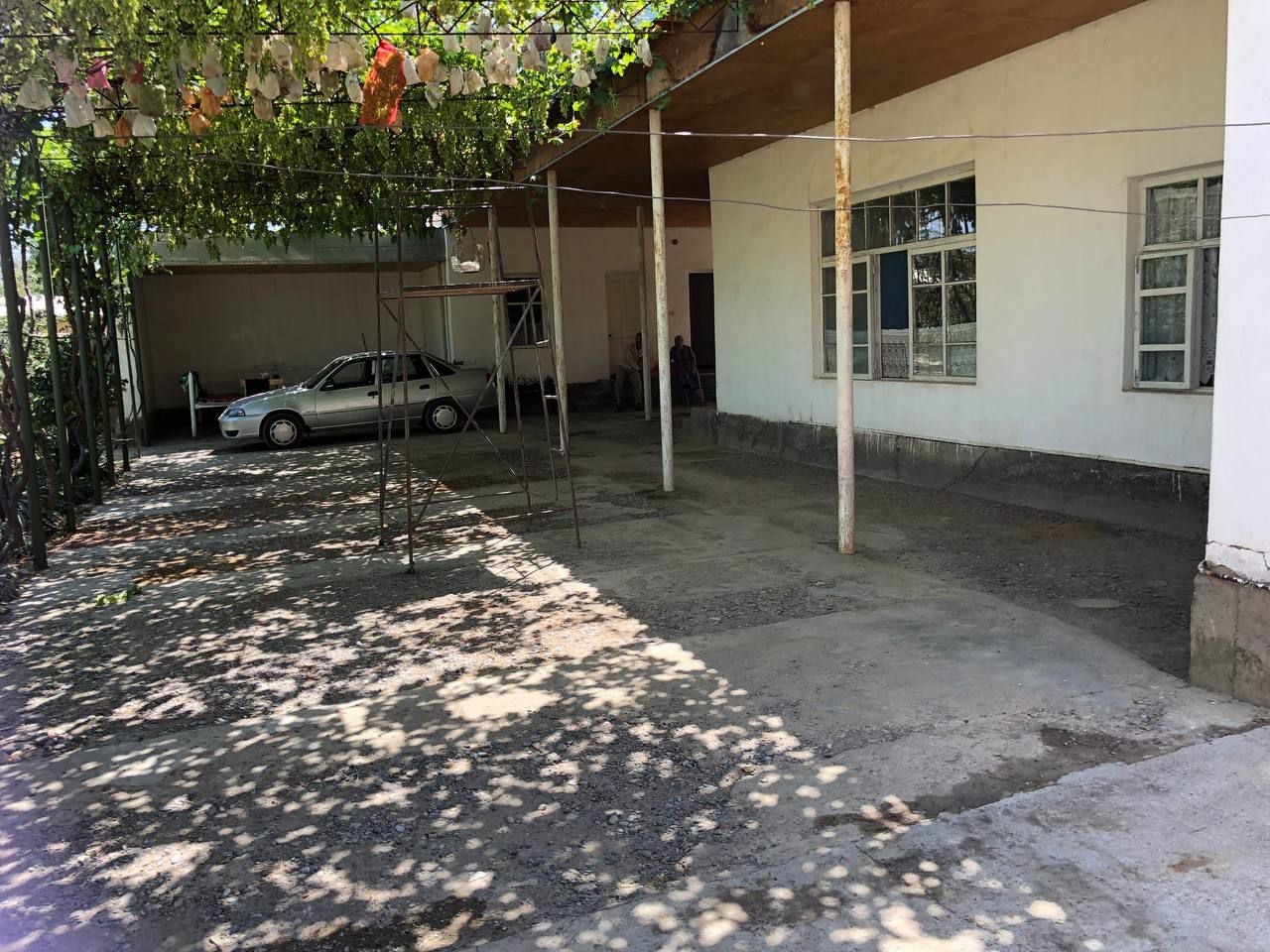 Uy sotiladi Xovos tumani Farhod 5 daxasiida
