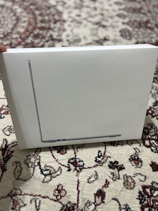 Macbook air m4 13 inch 16/256 gb