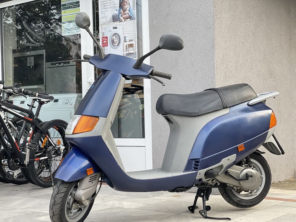 Скутер|Мотопед Piaggio Sfera 50 - 50куб.см|1995г|5983км