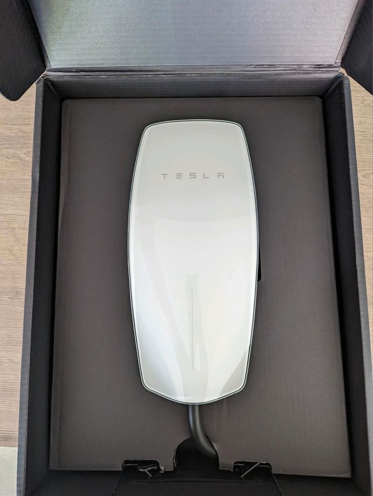 Incarcator tesla Wallbox tesla, statie incarcare masini tesla