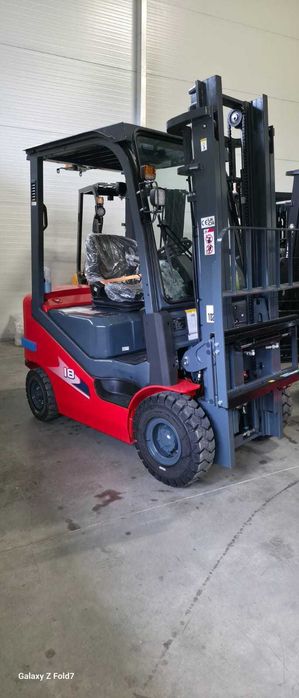 Diesel Stivuitor 1800 kg, HELI CPCD18, Manipulare Marfa in Depozit