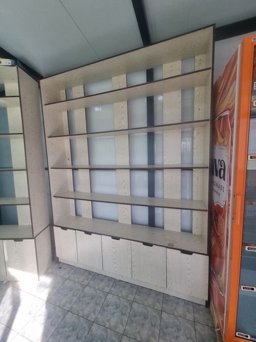 Magazinga polka qolati yaqchi 2 dona bor 2 metir 1tasi