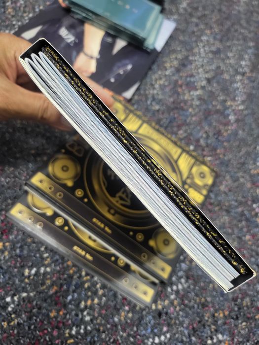 BTC K POP книга журнал альбом CD_DVD автограф  оригинал личного хепп х