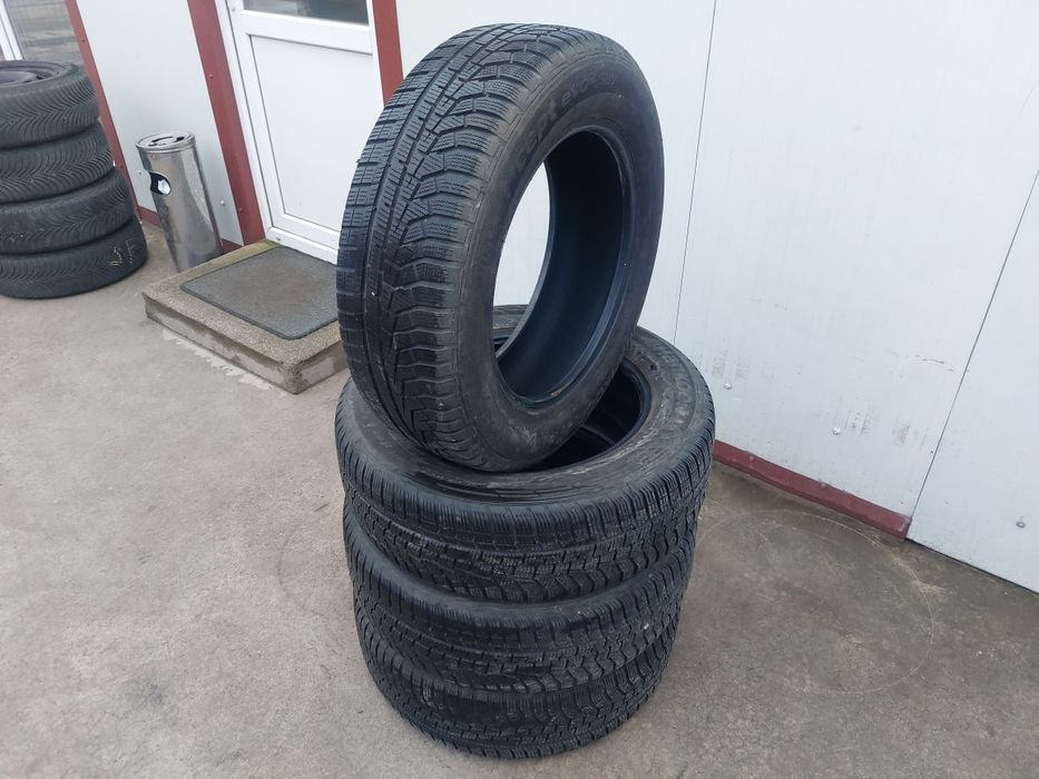 125 lei bucata! Set anvelope M+S/IARNA 215 65 17 Hankook