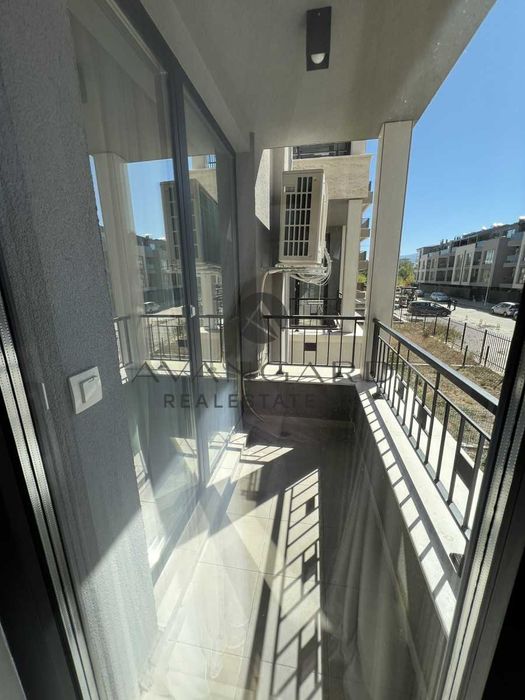 Продава се Тристаен апартамент в Пловдив, Христо Смирненски - 160 кв.м за 2188 €/кв.м - Снимка #15