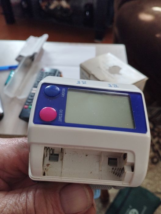 Продам тонометр  для измерения давления