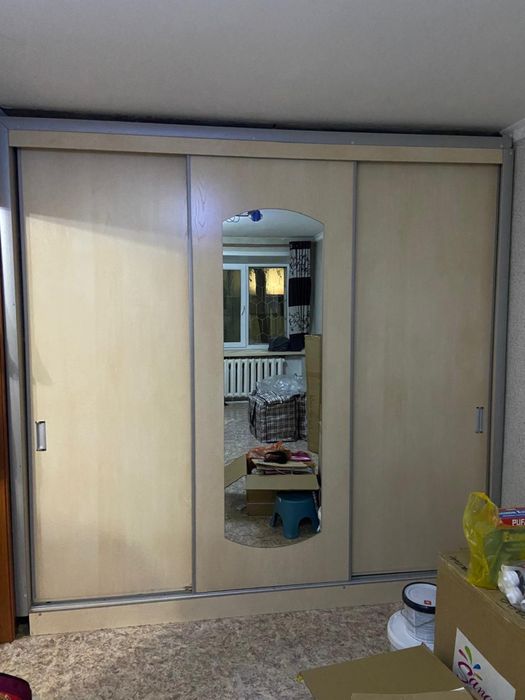 Продам шкаф купе