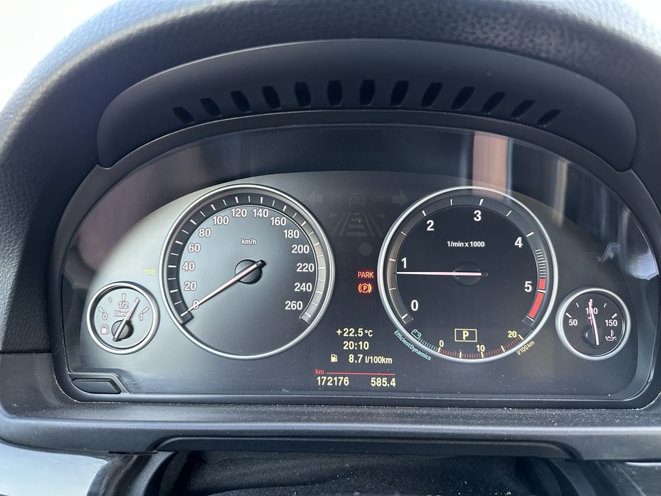 BMW Seria 5 F10 520d