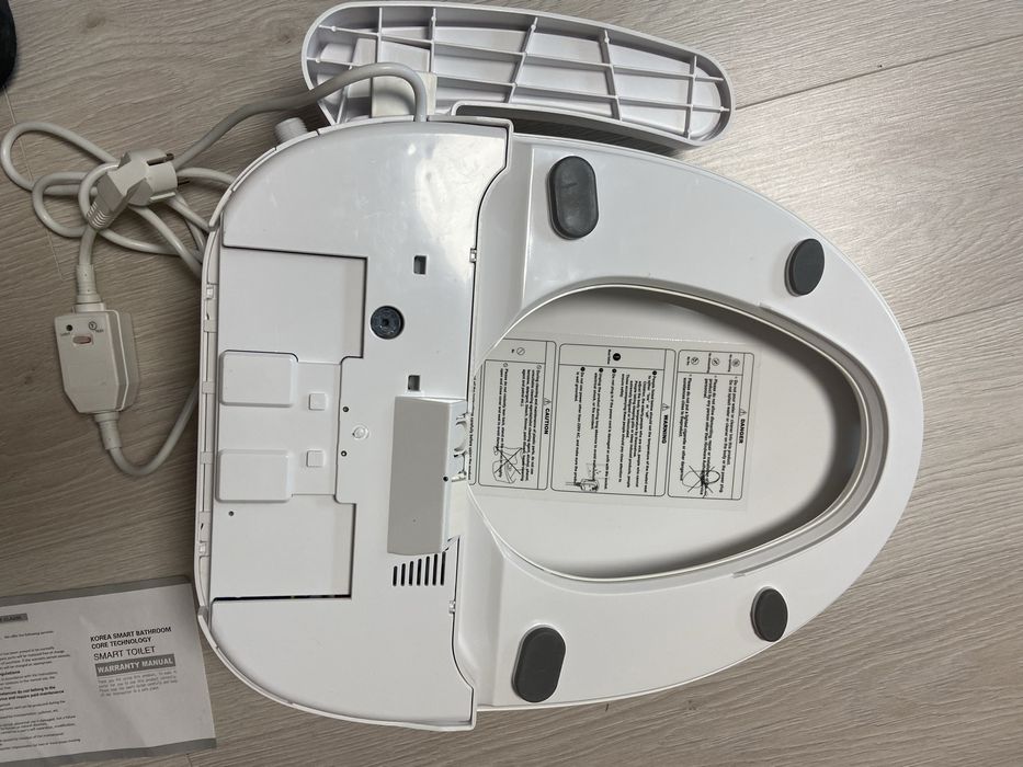 Capac WC cu Bideu Electric NOU