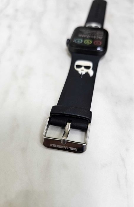 APPLE WATCH SE 40MM Black Zeus Amanet 61381