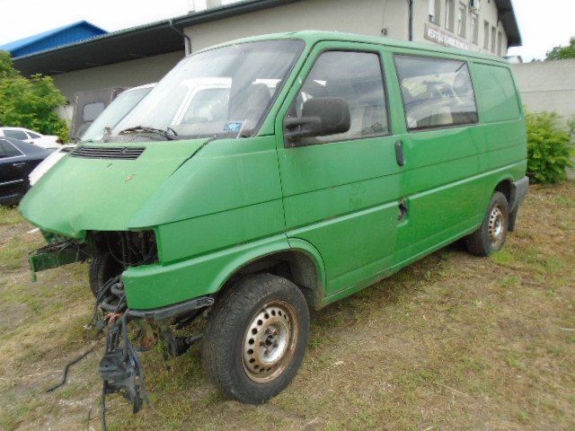 Авто запчасти Транспортер т4