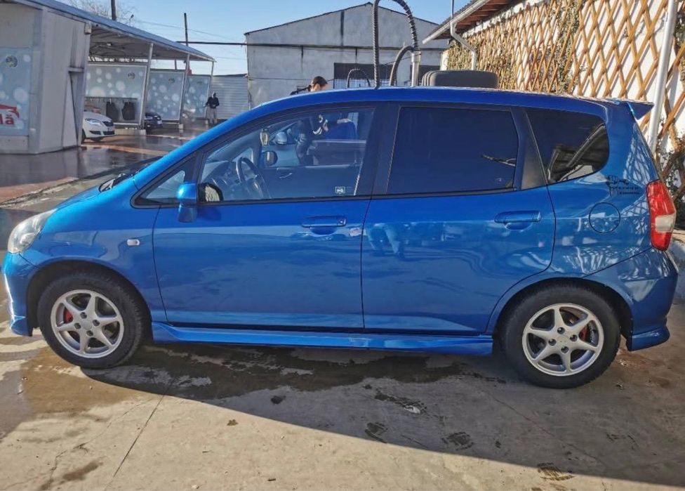 Vand Honda Jazz 1.4 i-dsi 2004 pachet sport de fabrica!