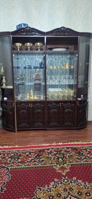 Стенка шкаф темно коричневый