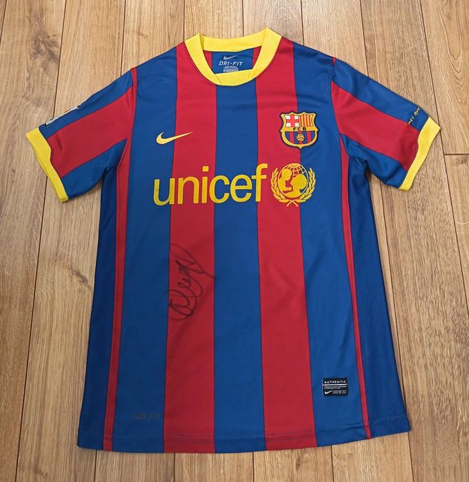 Футболни тениски