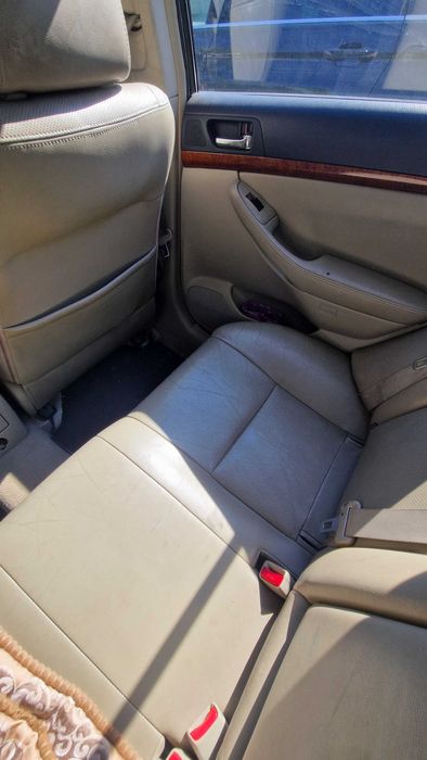 Avensis 2.2 diesel ,285.000 km ,manuala