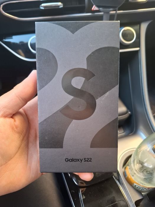 Продам Samsung s22 256gb