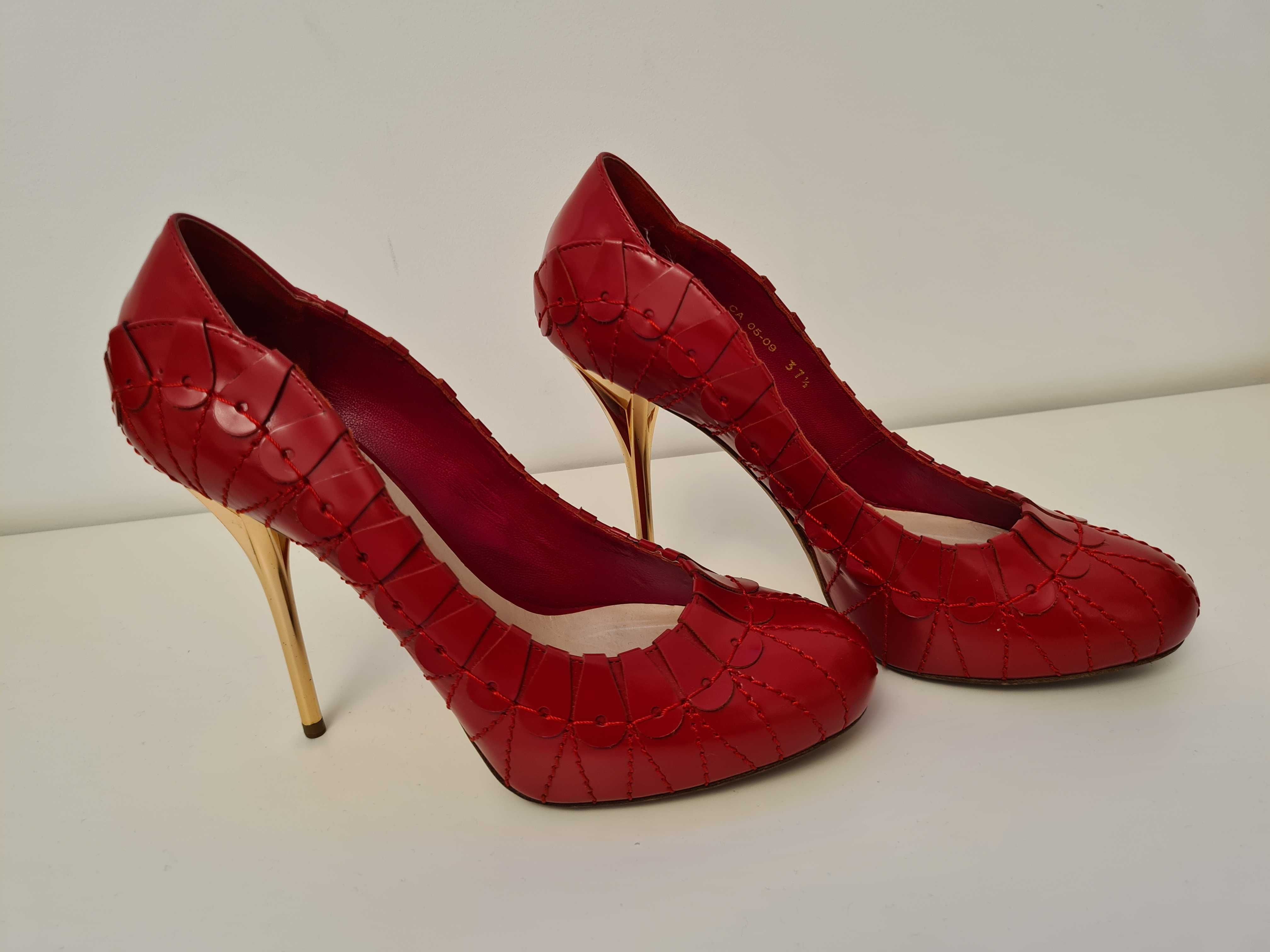 Pantofi Dior - Serpent Red Leather Gold Heel Pumps 37