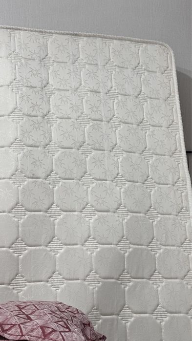 Матрас б/у 180*200