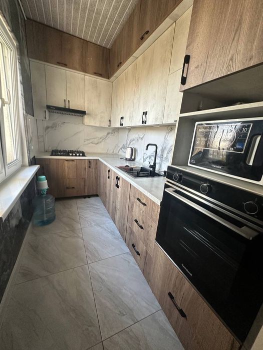 Продам квартиру на Карасу 6