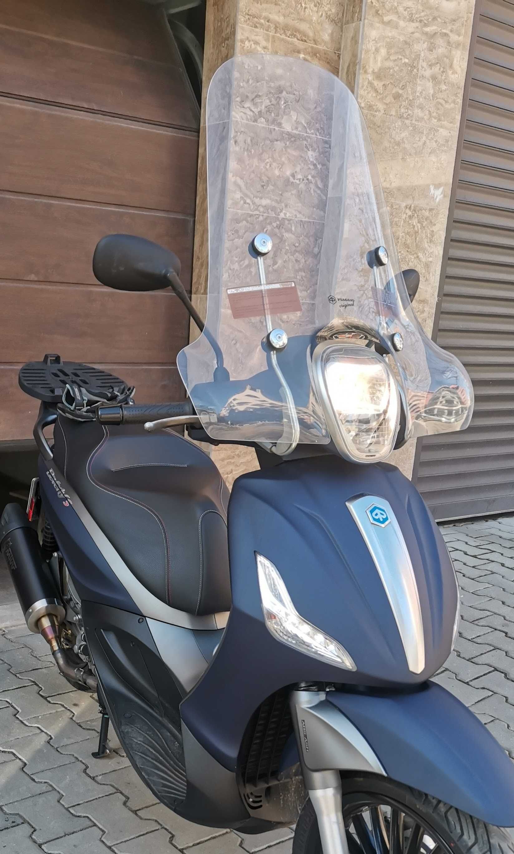 стъкло за Piaggio Beverly 300/350