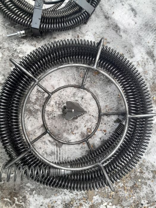 Обменяю трос сантехнический с насадками