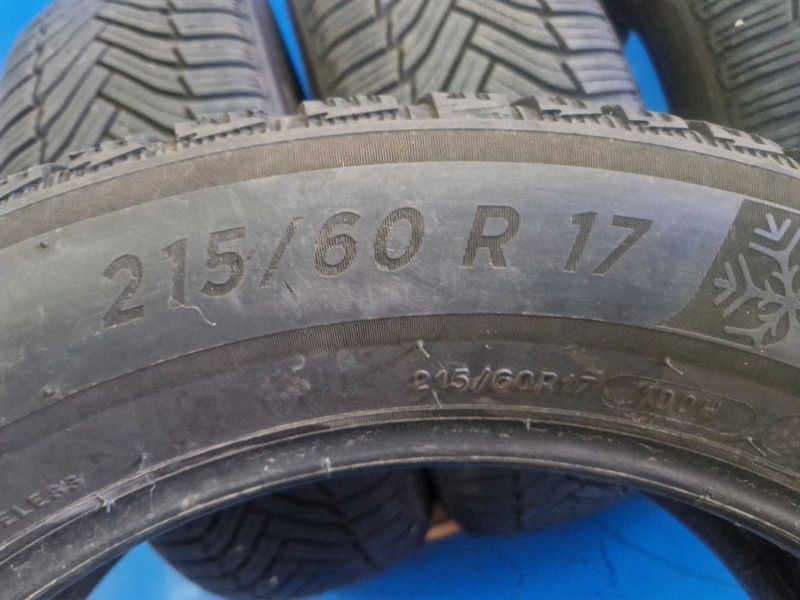 4 Michelin R17 215/60
зимни гуми DOT4520