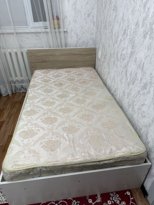 Кровать односпальная