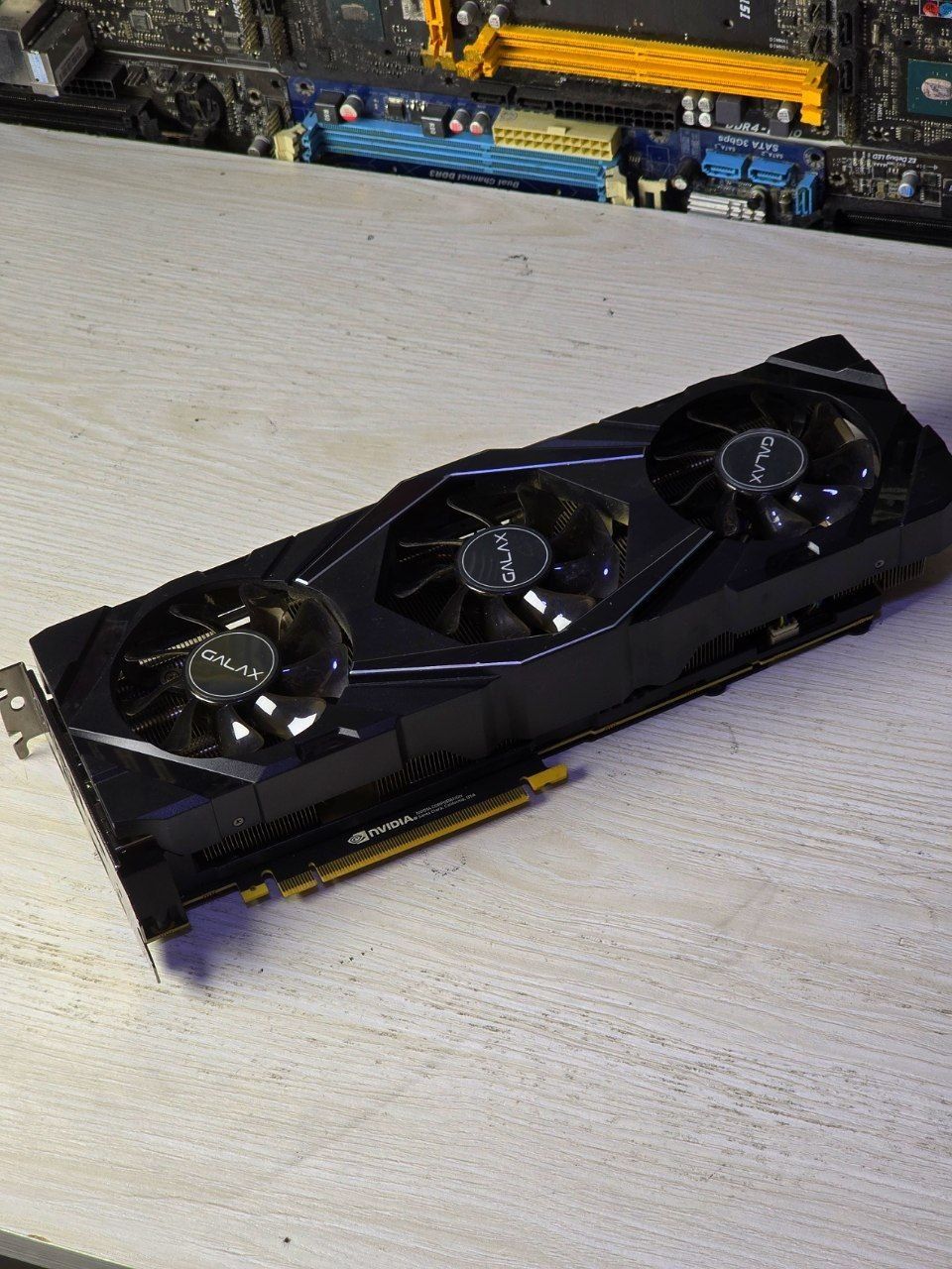 RTX2080TI 11GB Galax trio