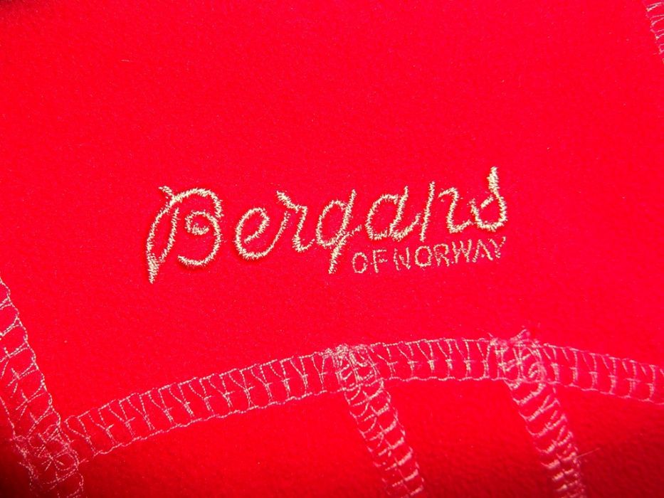 Bergans of Norway, Оригинален Суичър за ръст 140 см. Код 1009