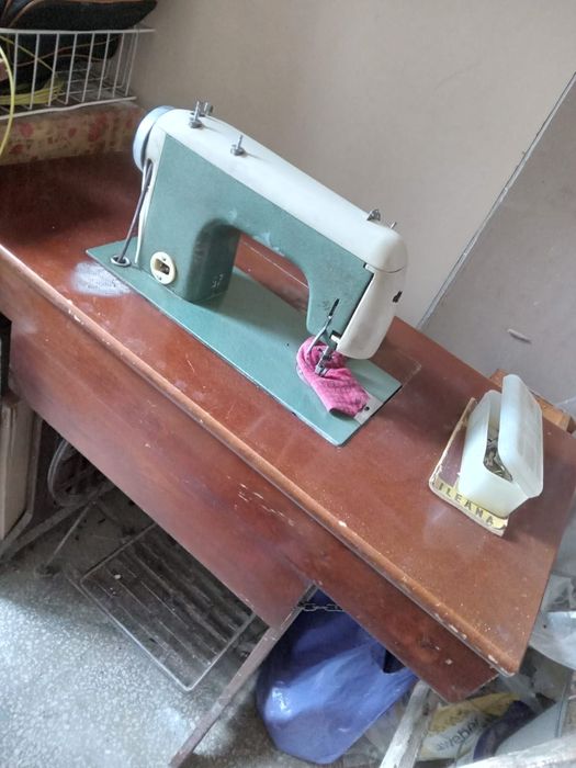 Masina de cusut Ileana