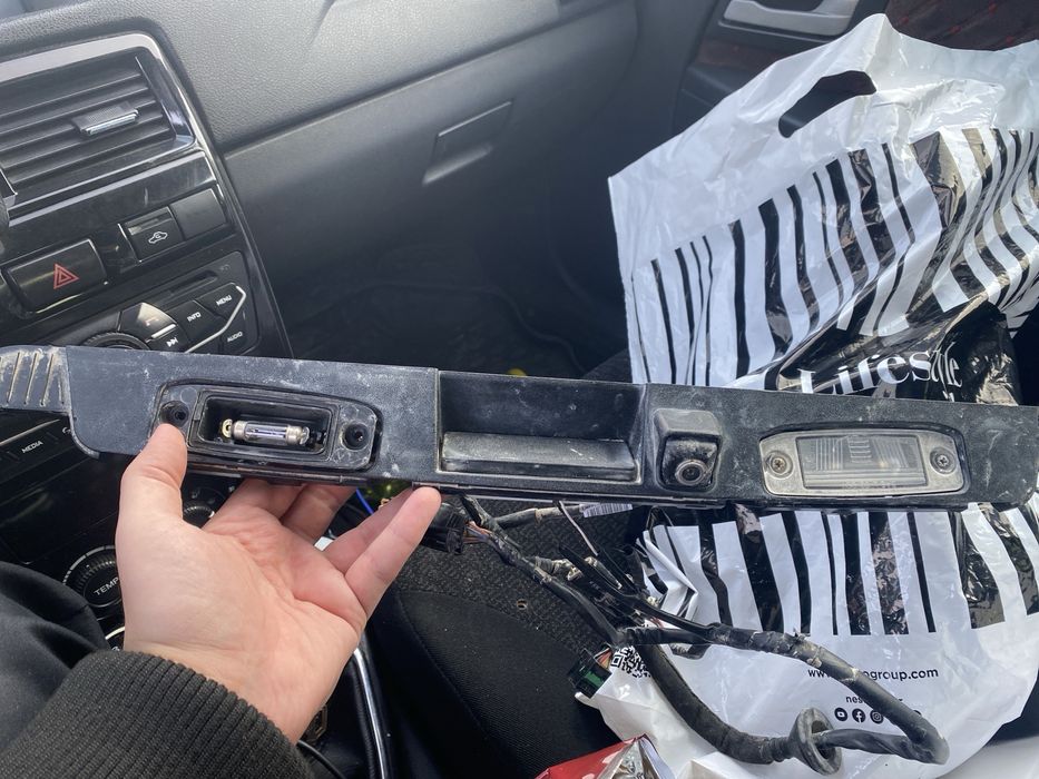 Камера задняя КИА Соренто 2018 год