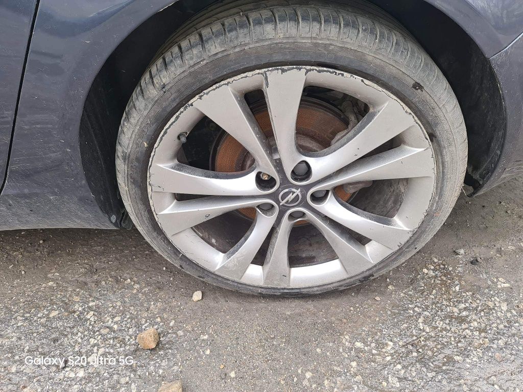 Opel insignia cosmo Опел Инсигния 2.0cdti 160p.s.