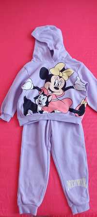 Haine Minnie Mouse mărimea 104