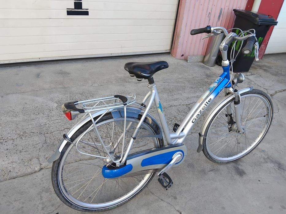 Vând bicicleta gazele din aluminiu pentru damă