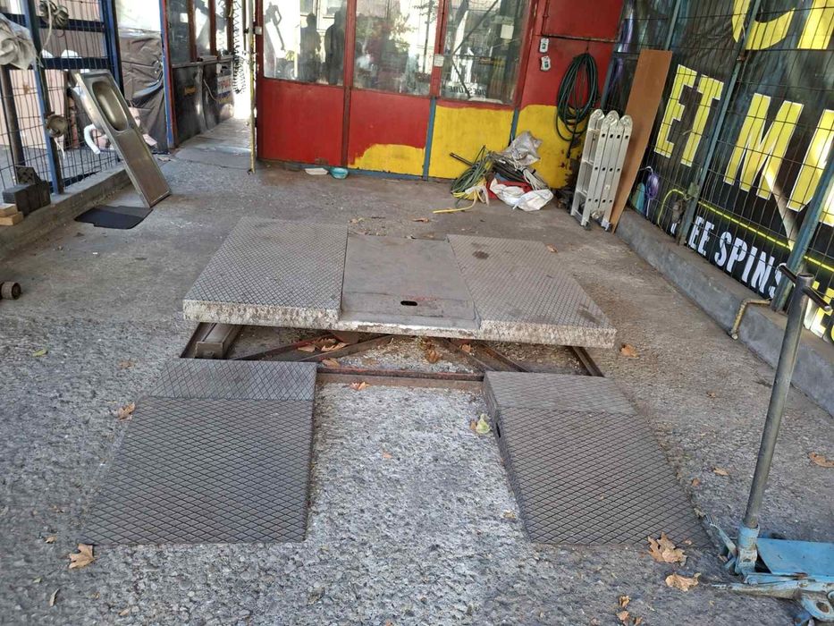 Подемник за коли