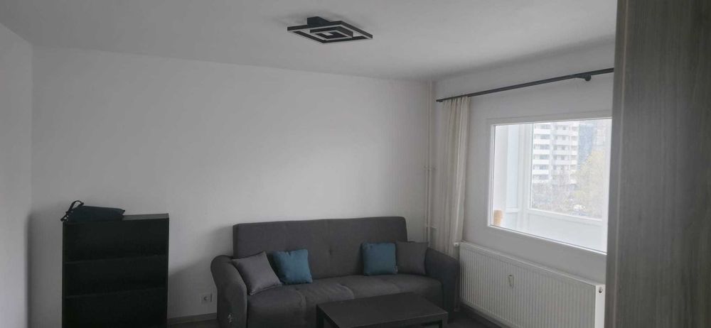 Inchiriez apartament 2 comare decomandat in zona militari