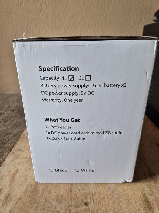 Hrănitor automat Grunluft câini, pisici si cadou.