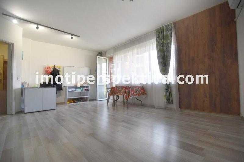 Продава се Двустаен апартамент в Пловдив, Център - 71 кв.м за 1868 €/кв.м - Снимка #2