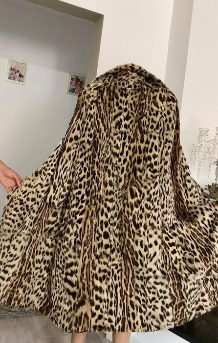 Haină din blană naturală de Ocelot (leopard)