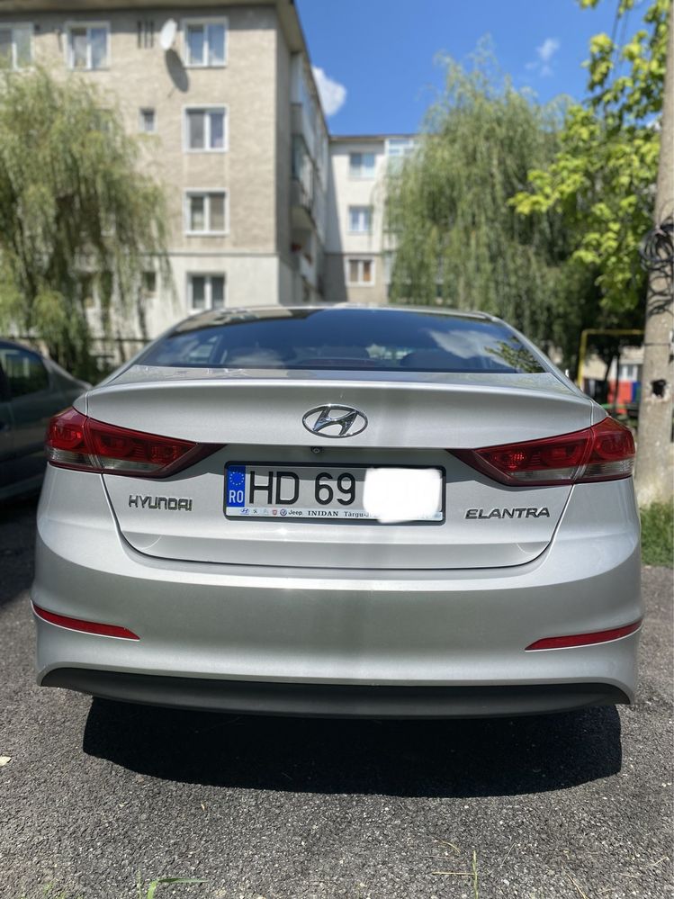 Hyundai elantra ca si Noua 41500 km motor 1600 Diesel