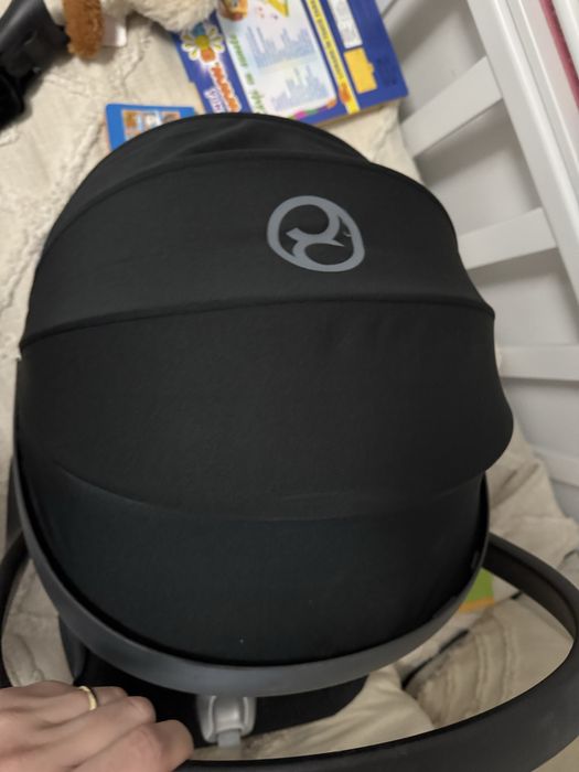 Scoica auto Cybex Cloud Z i-Size cu adaptoare