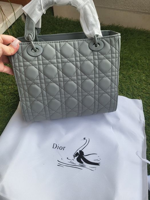 Чанта Dior сив мат