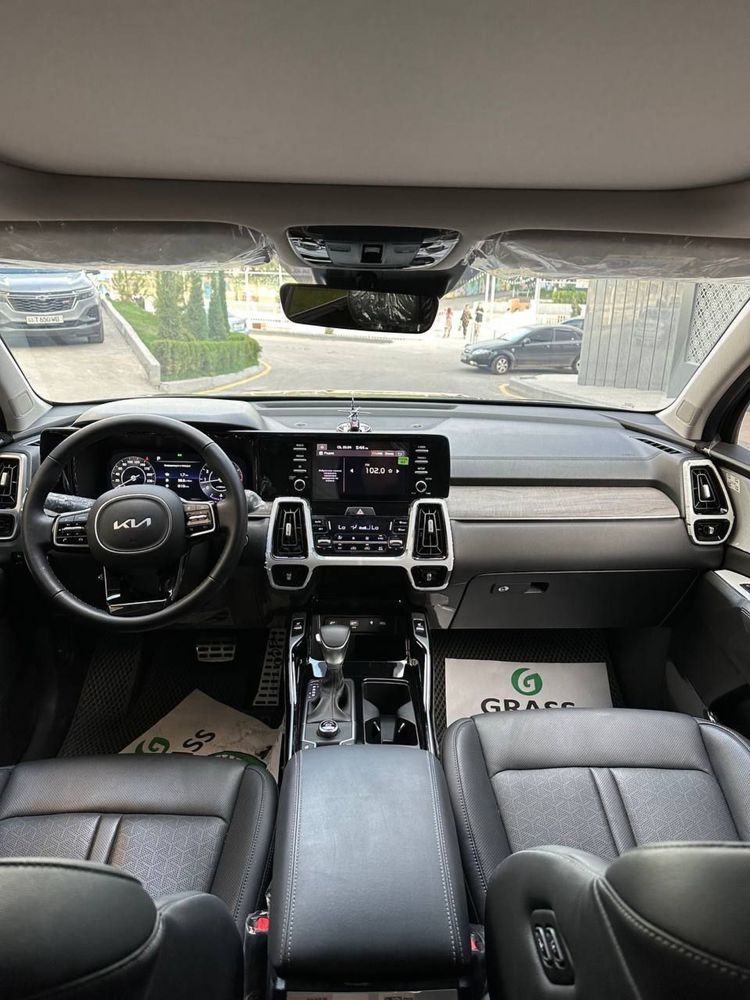 KIA SORENTO 2023 год 2,5 Атмосферный