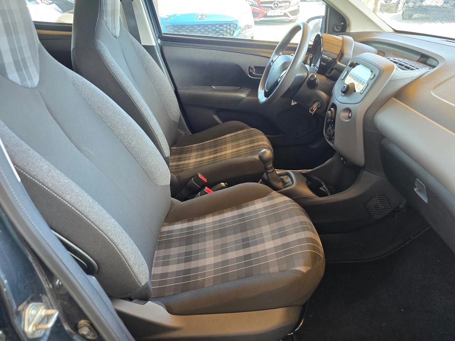 Peugeot 108 1.0i/14хил.км./Лизинг/Швейцария